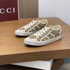 Gucci Low Shoes